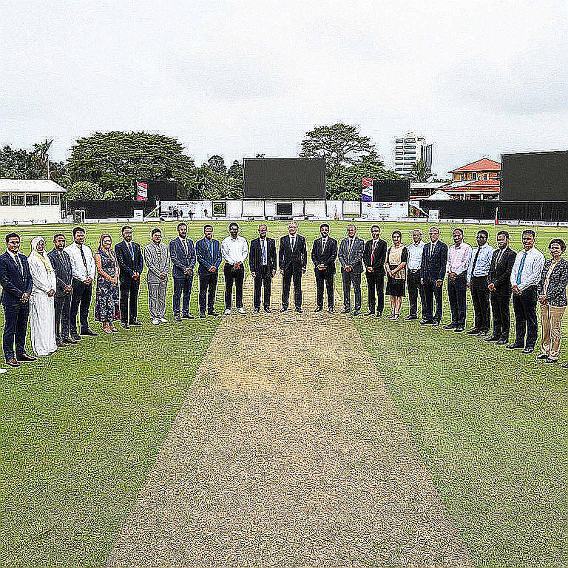 ট্রান্সফার উইন্ডো: দাম ঠিক হয় হাইলাইট রিলে নয়, বেতন-ছাদের খাতায়
